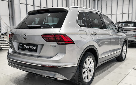 Volkswagen Tiguan II, 2018 год, 2 950 000 рублей, 9 фотография