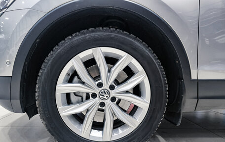 Volkswagen Tiguan II, 2018 год, 2 950 000 рублей, 22 фотография