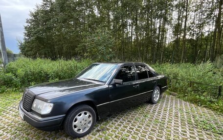 Mercedes-Benz E-Класс, 1992 год, 150 000 рублей, 1 фотография