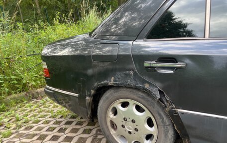 Mercedes-Benz E-Класс, 1992 год, 150 000 рублей, 5 фотография