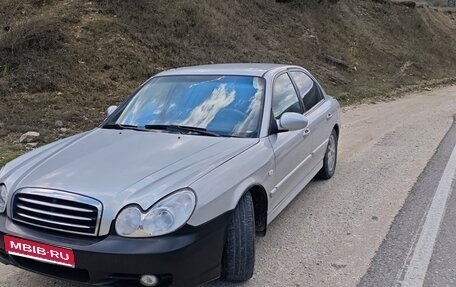 Hyundai Sonata VI, 2004 год, 400 000 рублей, 1 фотография