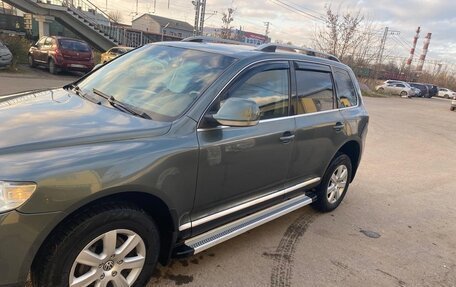Volkswagen Touareg III, 2008 год, 1 400 000 рублей, 2 фотография