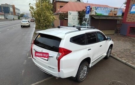 Mitsubishi Pajero Sport III рестайлинг, 2019 год, 3 200 000 рублей, 5 фотография