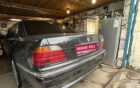 BMW 7 серия, 1995 год, 650 000 рублей, 2 фотография