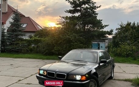 BMW 7 серия, 1995 год, 650 000 рублей, 12 фотография