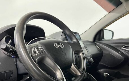 Hyundai ix35 I рестайлинг, 2014 год, 1 150 000 рублей, 24 фотография