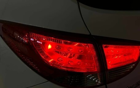 Hyundai ix35 I рестайлинг, 2014 год, 1 150 000 рублей, 28 фотография