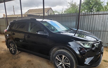 Toyota RAV4, 2017 год, 2 025 000 рублей, 6 фотография