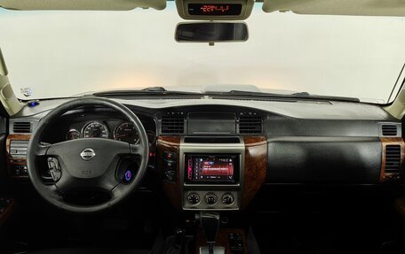 Nissan Patrol, 2006 год, 1 290 000 рублей, 10 фотография