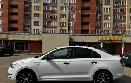 Skoda Rapid I, 2014 год, 680 000 рублей, 2 фотография
