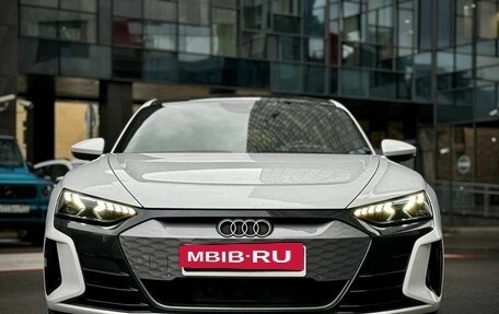 Audi e-tron GT, 2021 год, 8 475 000 рублей, 2 фотография