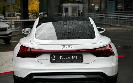 Audi e-tron GT, 2021 год, 8 475 000 рублей, 5 фотография