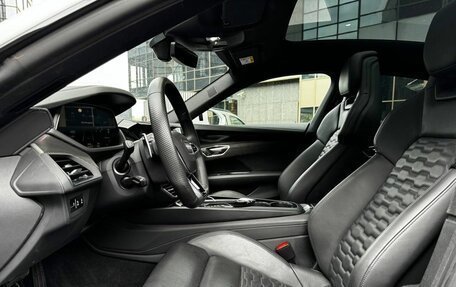 Audi e-tron GT, 2021 год, 8 475 000 рублей, 10 фотография