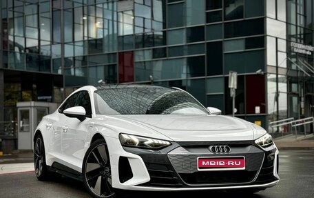 Audi e-tron GT, 2021 год, 8 475 000 рублей, 1 фотография