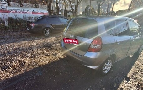 Honda Jazz I рестайлинг, 2005 год, 570 000 рублей, 5 фотография