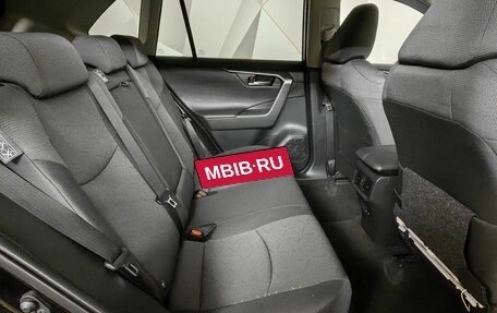 Toyota RAV4, 2020 год, 3 750 000 рублей, 16 фотография