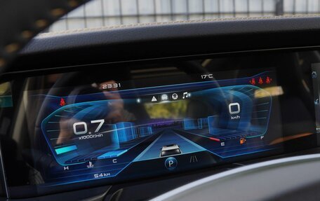 FAW Bestune T77, 2024 год, 2 099 000 рублей, 13 фотография