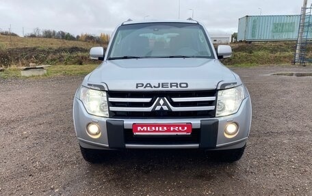 Mitsubishi Pajero IV, 2010 год, 1 745 000 рублей, 1 фотография