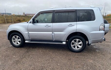 Mitsubishi Pajero IV, 2010 год, 1 745 000 рублей, 8 фотография