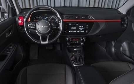 KIA Rio IV, 2022 год, 1 798 000 рублей, 6 фотография