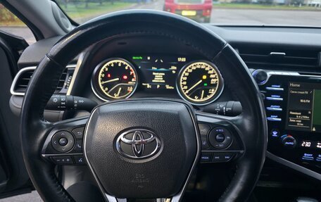 Toyota Camry, 2020 год, 3 050 000 рублей, 5 фотография