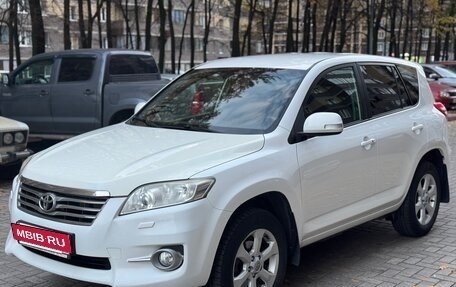 Toyota RAV4, 2010 год, 1 200 000 рублей, 3 фотография