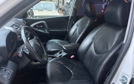 Toyota RAV4, 2010 год, 1 200 000 рублей, 13 фотография