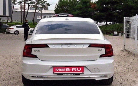 Volvo S90 II рестайлинг, 2022 год, 3 380 000 рублей, 4 фотография
