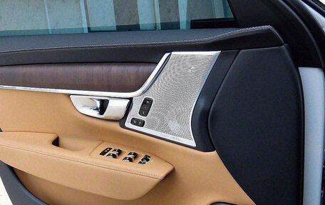 Volvo S90 II рестайлинг, 2022 год, 3 380 000 рублей, 19 фотография