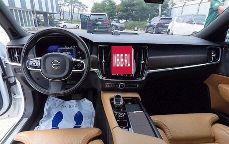 Volvo S90 II рестайлинг, 2022 год, 3 380 000 рублей, 14 фотография