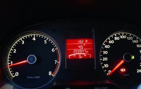 Volkswagen Polo VI (EU Market), 2013 год, 16 фотография