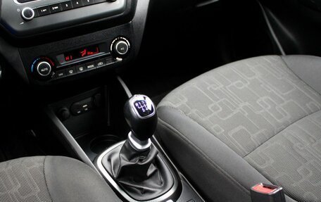 KIA Rio III рестайлинг, 2015 год, 1 020 000 рублей, 13 фотография