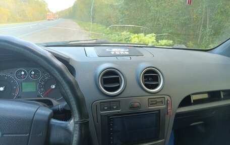 Ford Fusion I, 2008 год, 299 999 рублей, 1 фотография