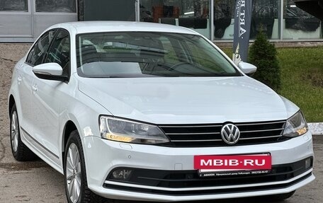Volkswagen Jetta VI, 2016 год, 1 490 000 рублей, 4 фотография