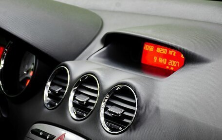 Peugeot 408 I рестайлинг, 2015 год, 750 000 рублей, 17 фотография