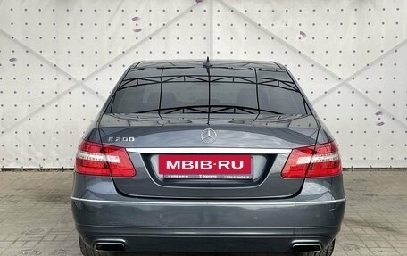 Mercedes-Benz E-Класс, 2013 год, 1 690 000 рублей, 6 фотография