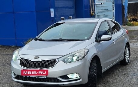 KIA Cerato III, 2013 год, 990 000 рублей, 2 фотография