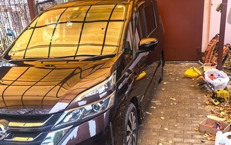Nissan Serena IV, 2018 год, 2 000 000 рублей, 2 фотография