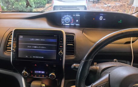 Nissan Serena IV, 2018 год, 2 000 000 рублей, 7 фотография