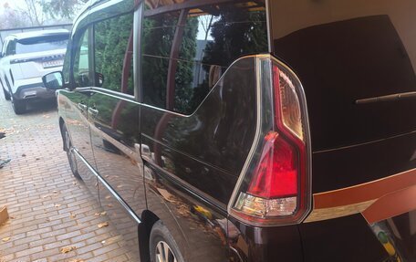 Nissan Serena IV, 2018 год, 2 000 000 рублей, 6 фотография