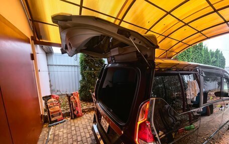 Nissan Serena IV, 2018 год, 2 000 000 рублей, 9 фотография