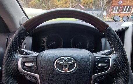 Toyota Land Cruiser 200, 2016 год, 6 500 000 рублей, 18 фотография