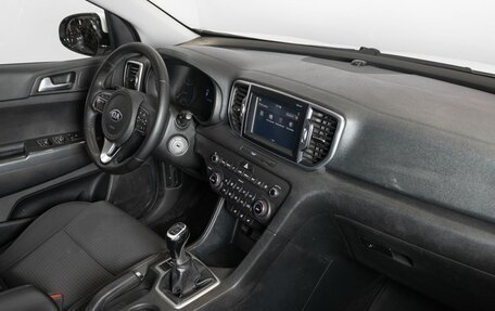 KIA Sportage IV рестайлинг, 2017 год, 1 380 000 рублей, 4 фотография
