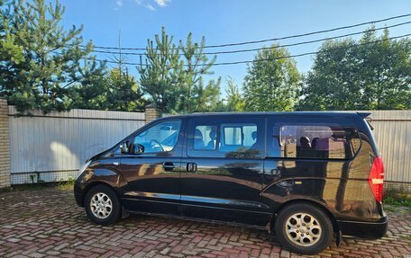 Hyundai Grand Starex Grand Starex I рестайлинг 2, 2009 год, 1 200 000 рублей, 1 фотография