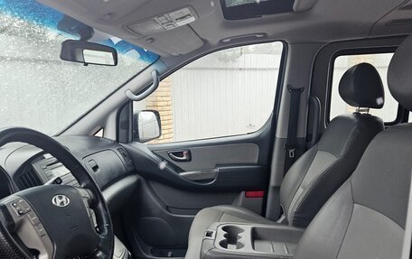 Hyundai Grand Starex Grand Starex I рестайлинг 2, 2009 год, 1 200 000 рублей, 20 фотография