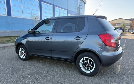 Skoda Fabia II, 2010 год, 625 000 рублей, 2 фотография