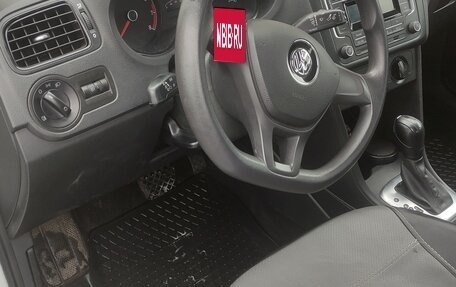 Volkswagen Polo VI (EU Market), 2017 год, 860 000 рублей, 6 фотография