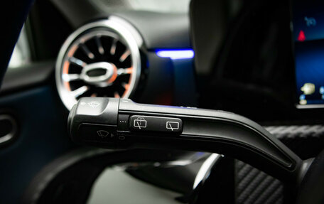 Mercedes-Benz A-Класс, 2018 год, 2 077 000 рублей, 13 фотография