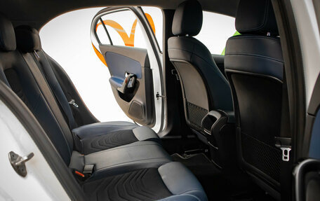 Mercedes-Benz A-Класс, 2018 год, 2 077 000 рублей, 26 фотография