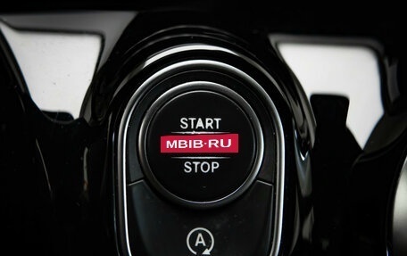 Mercedes-Benz A-Класс, 2018 год, 2 077 000 рублей, 19 фотография